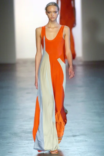 Look 37
